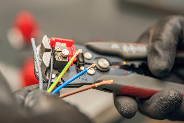 Best Licensed Electrician  in Baldwinville, MA